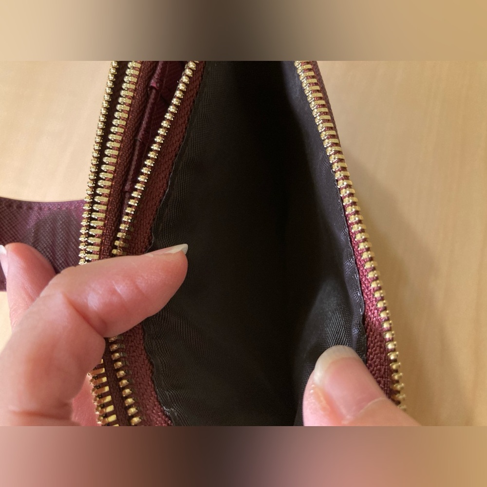 Travelambo Burgundy Double Zipper Pocket Wallet NWT Slim Card Holder Organizer - Picture 7 of 9